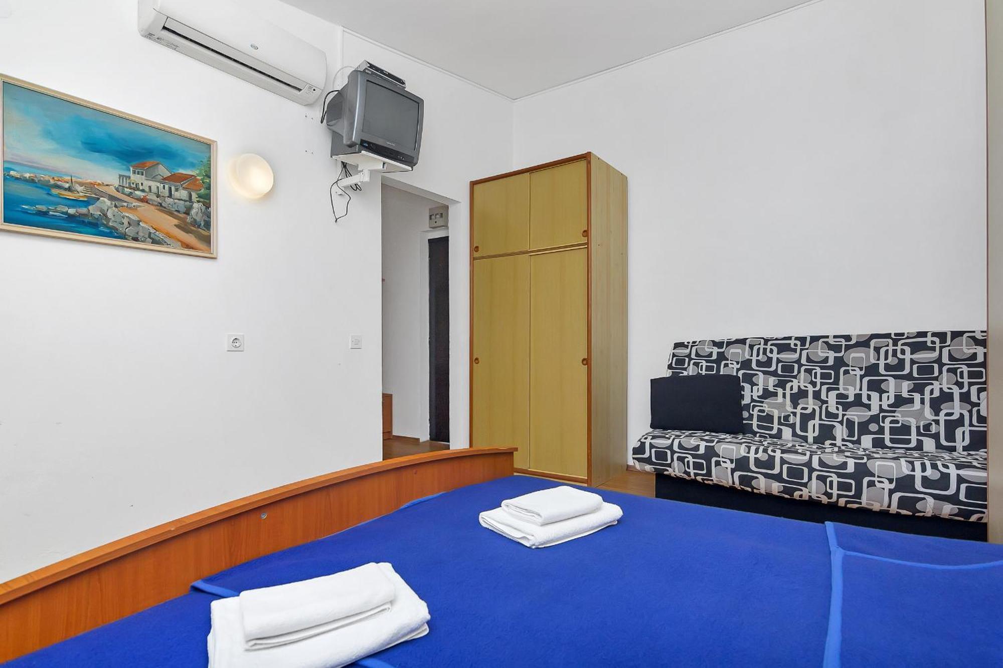 Apartmani Cico Gdinj Экстерьер фото